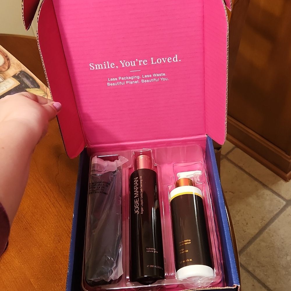 Josie Maran Set of Golden Argan Oil Tanning Products + Glove NIB